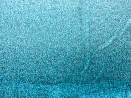 Soie voilage imprimé cachemire bleu rose