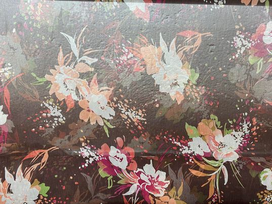 Soie voilage crêpe imprimé fleurs brun rose rouge blanc