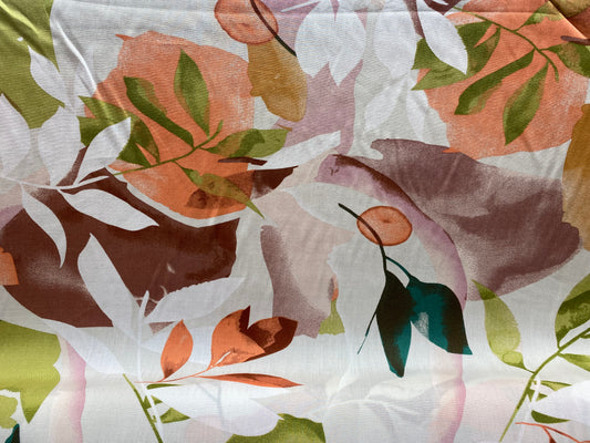 Viscose imprimé fleurs blanc cassé orange vert