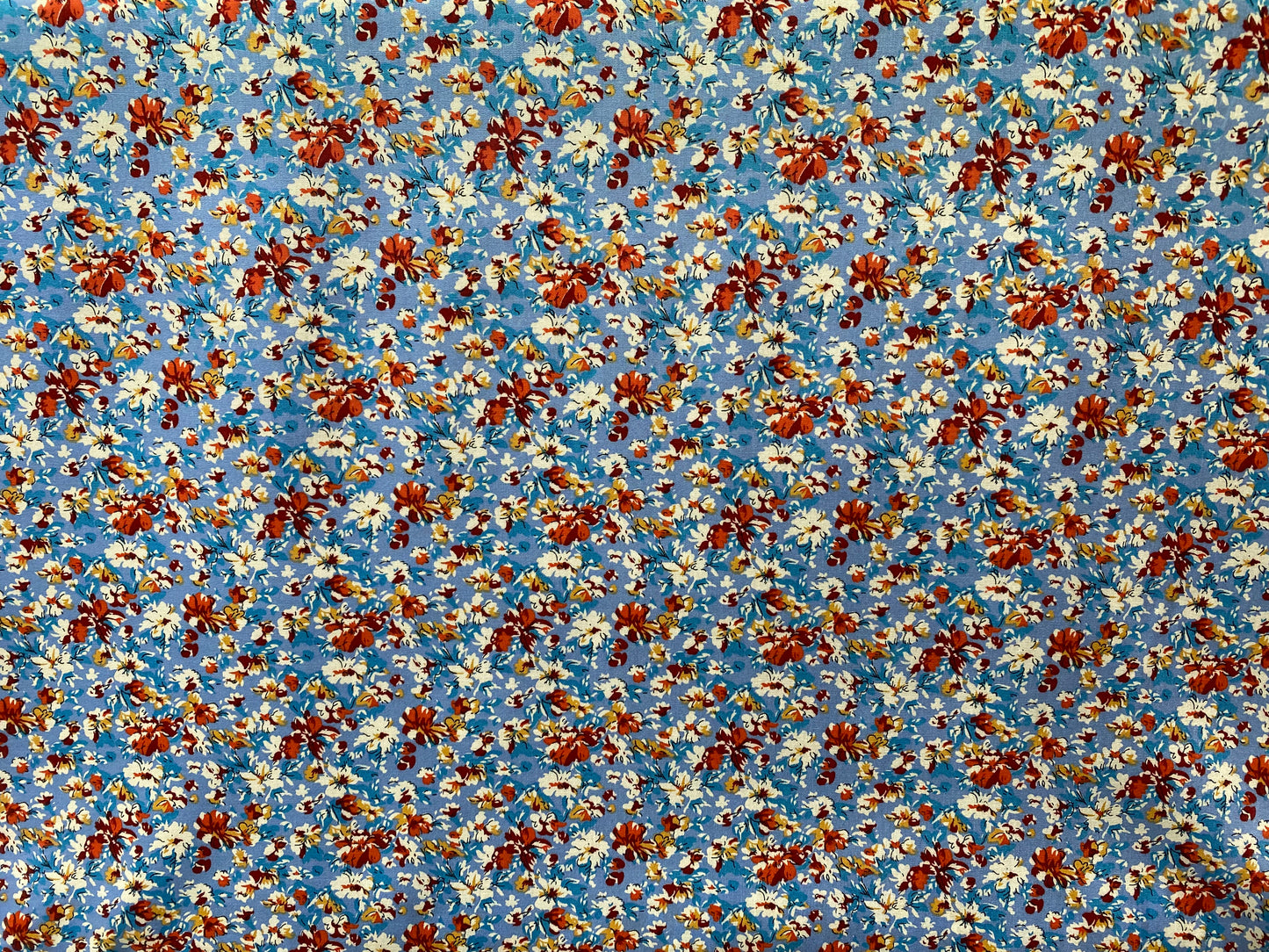 Viscose imprimé fleurs bleu rouge orange blanc