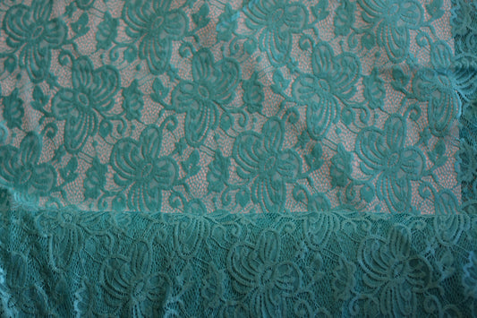 Polyester dentelle chantilly vert