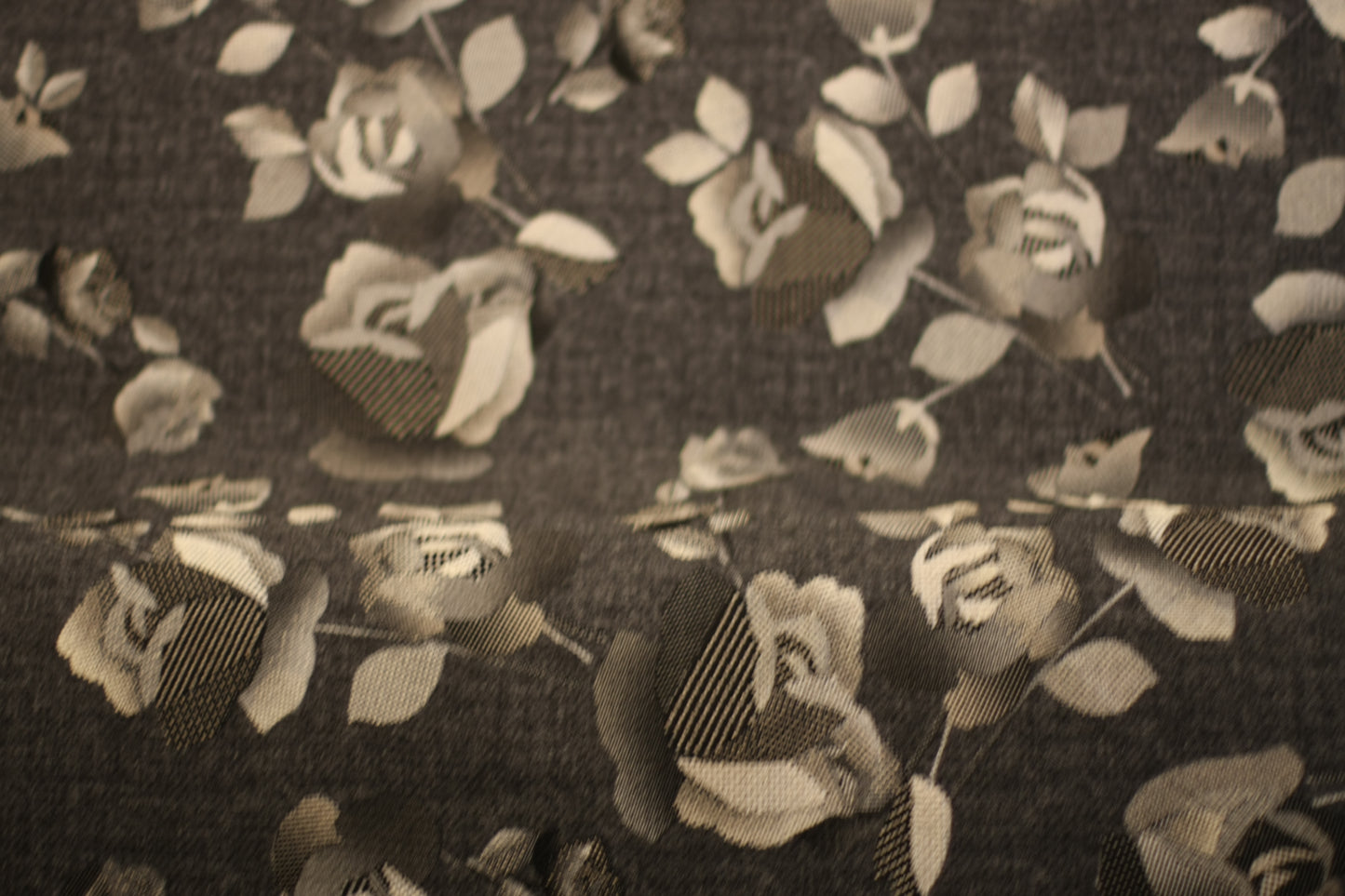 Polyester élasthanne imprimé fleurs gris