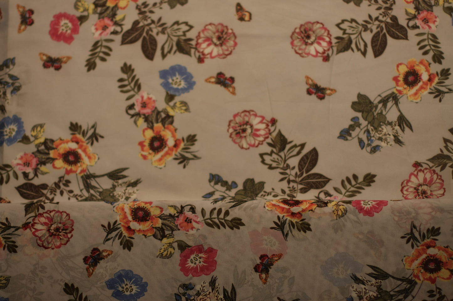 Polyester voilage imprimé fleurs papillons bleu