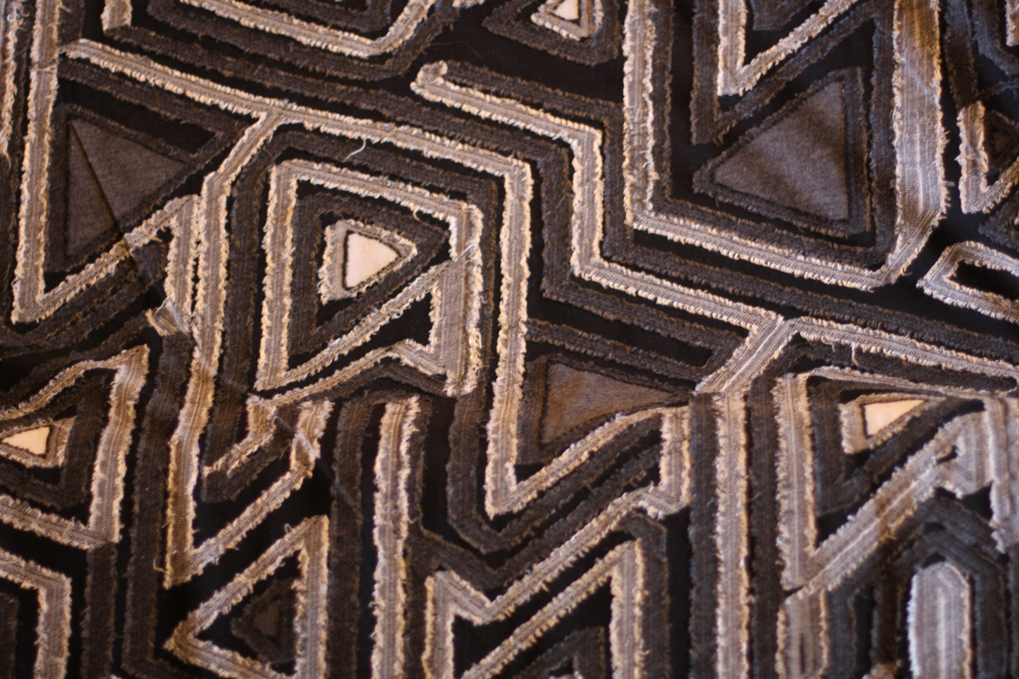 Polyester tissé noir blanc gris