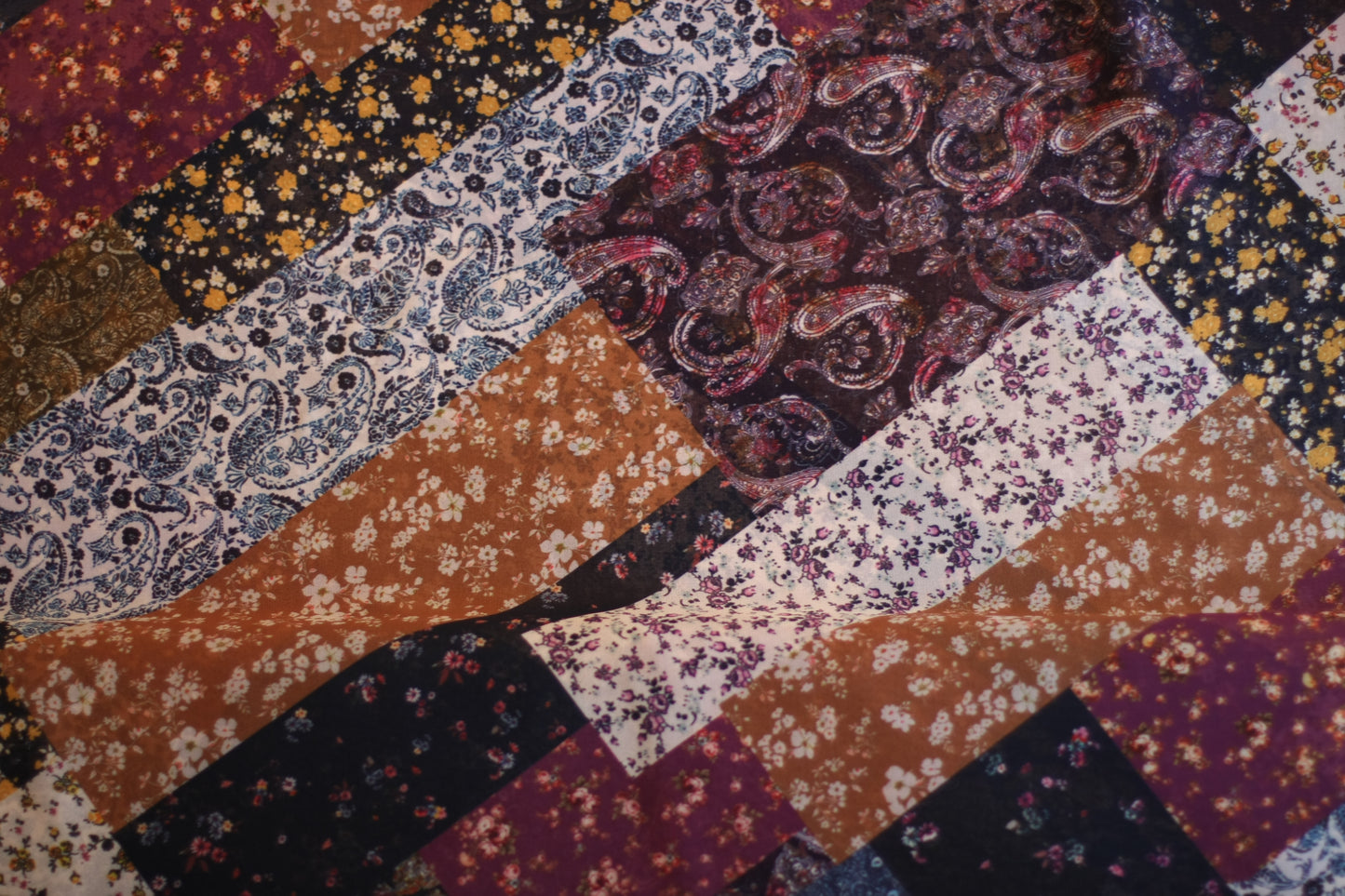 Polyester voilage imprimé cachemire fleurs bleu blanc brun violet