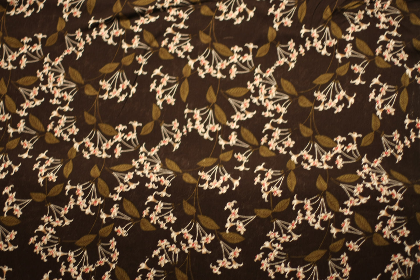 Viscose imprimé fleurs blanc noir