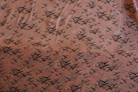 Polyester voilage imprimé oiseaux rose noir