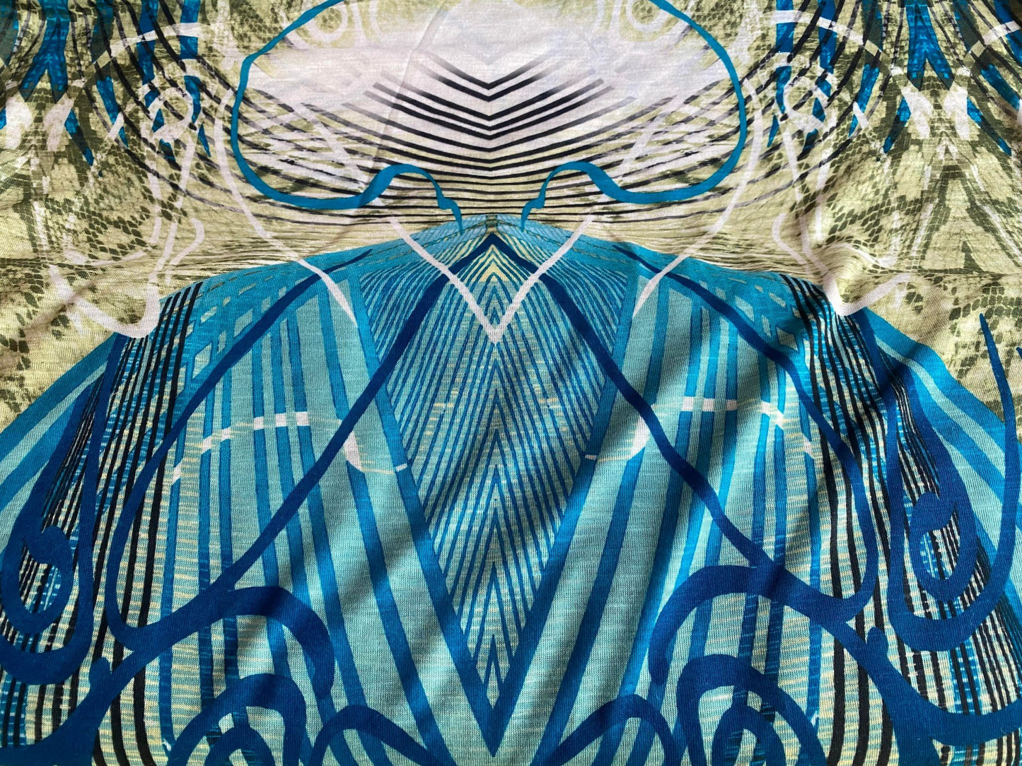 Polyester élasthanne imprimé bleu blanc vert